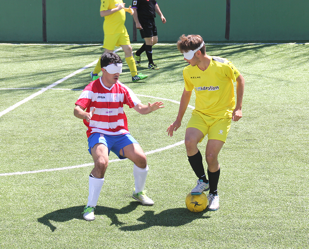 Hidroten con el equipo once alicante fútbol
