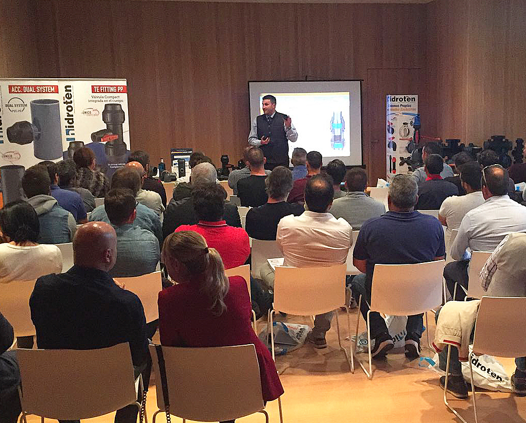 Seminario impartido a tubosa balear