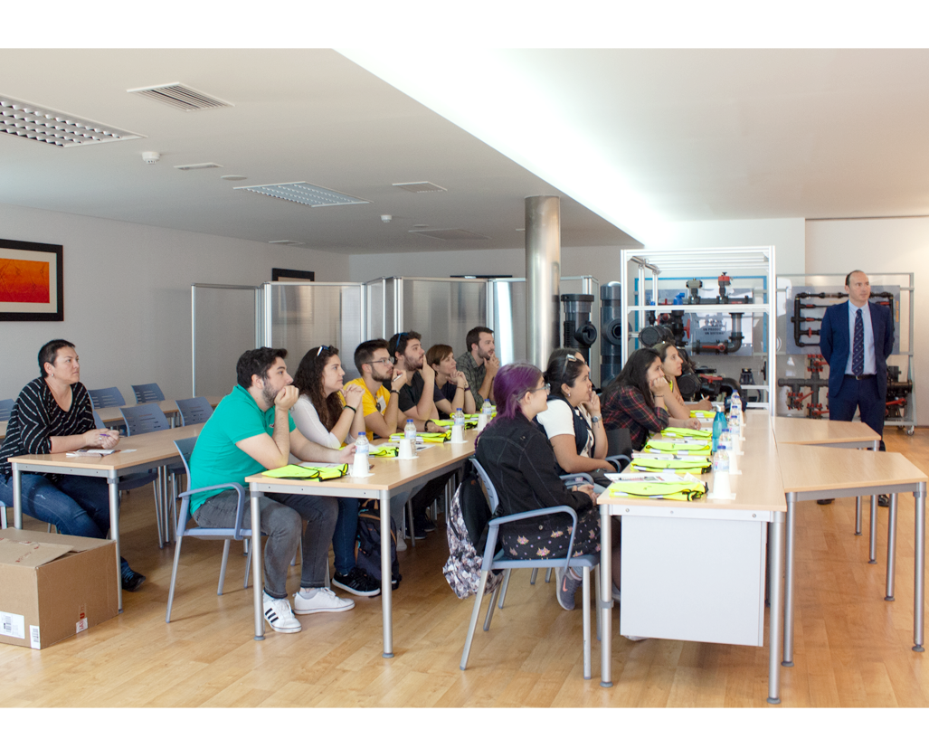 Visita estudiantes del master en gestion sostenible y tecnologías del agua